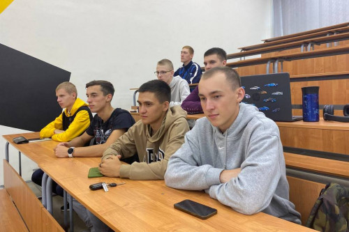 Студентов ФМиИ пригласили работать на авиационный завод им. Ю.А. Гагарина